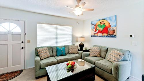 Aquaville B - Three Bedroom Home