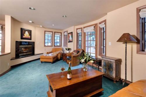 Apartamento Deluxe 3 Bedroom Aspen Alps #158