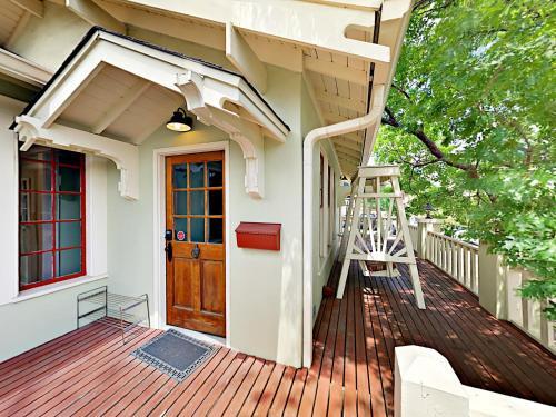 1212 Baylor Street Home