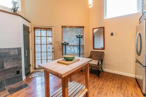 Apartamento Enfield Sanctuary Near Downtown
