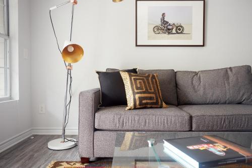 The Domain Premier Suites By Sonder