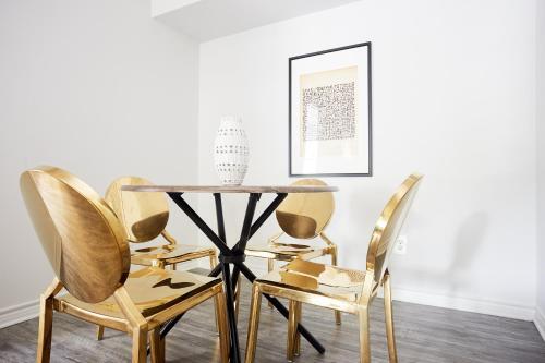 The Domain Premier Suites By Sonder