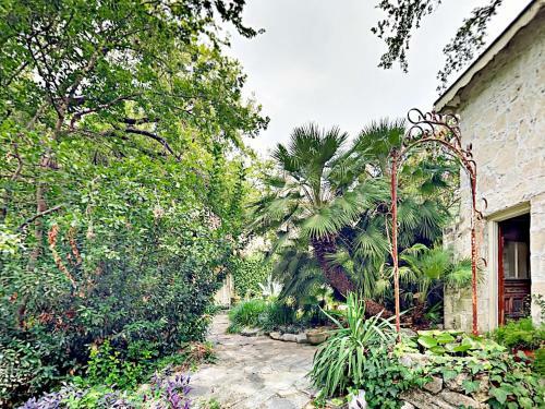 Boutique Studio 1805