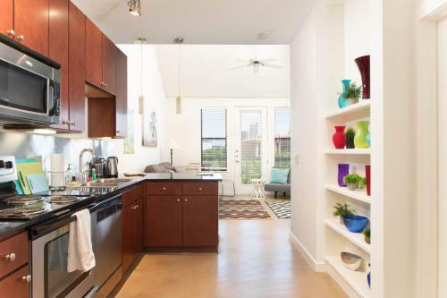 Apartamento High-end Apt On Town Lake