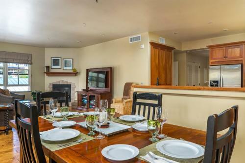 28 San Miguel One-bedroom Apartment