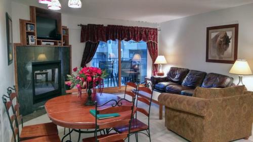 Apartamento 177 Lake Condo #j-2
