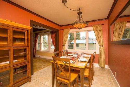 Albany-close To Old Mill-3br/2ba