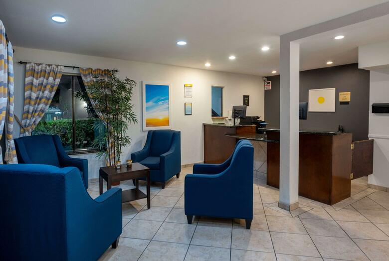 Hotel Days Inn Encinitas- Legoland Moonlight Beach