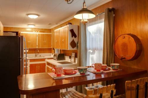 Phil`s Mountain Hideout (aka Wattage Cottage)