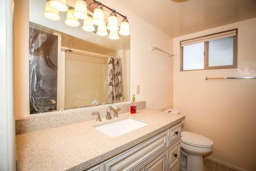 1632-meadow View Chalet Home