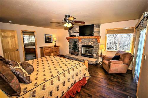 Angel View Chalet Moonridge Retreat