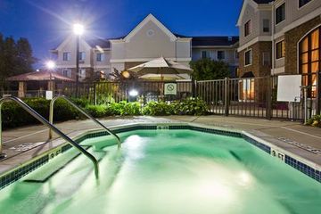 Hotel Staybridge Suites Detroit-utica