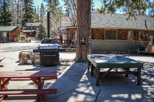 ~lupine Cabin #106~
