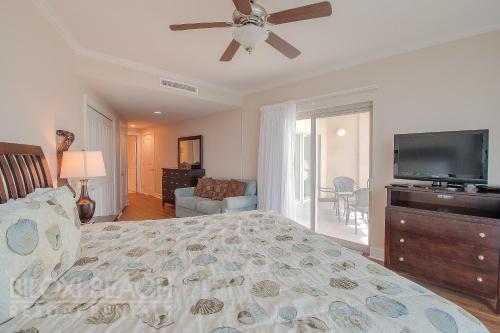 Sea Breeze 305 - Two Bedroom Apartment