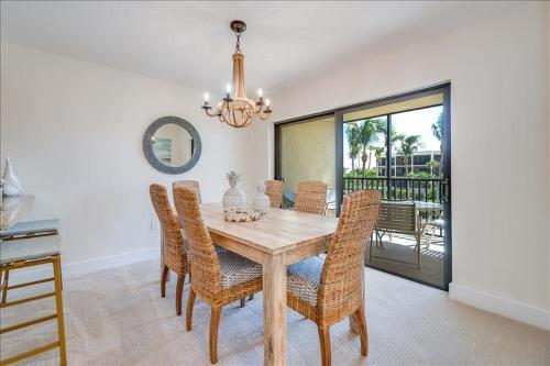 Sea Oats 244 Apartment
