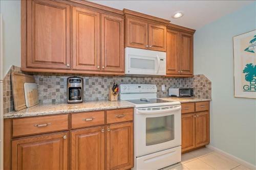 Sea Oats 324 Apartment