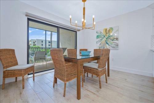 Sea Oats 143 Apartment