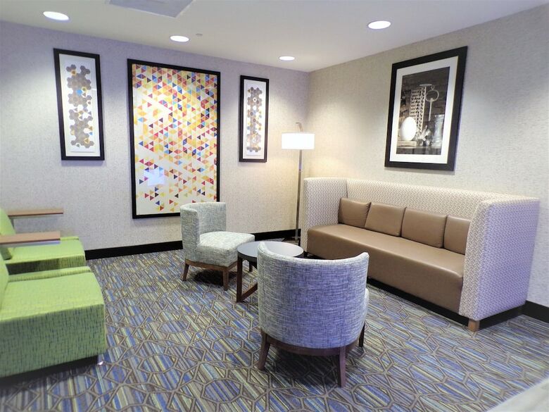 Holiday Inn Express Hotel & Suites Largo-clearwater