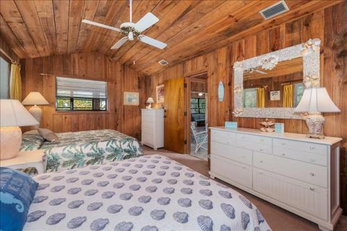 Homes- 210 Wheeler