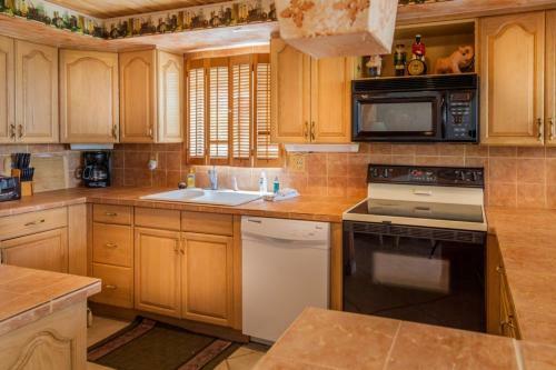 Apartamento Sea Isles - Two Bedroom Condominium 2-d