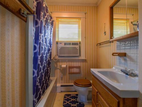 Seaside Bungalow