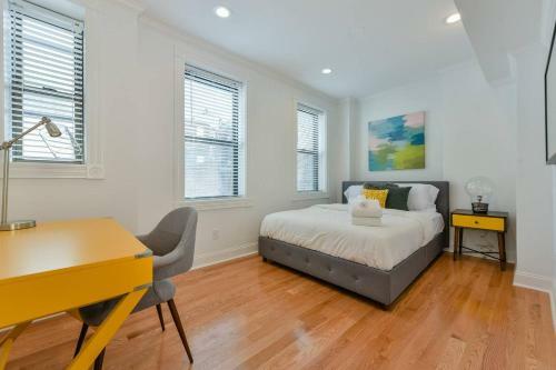Apartamento Two-bedroom, One-bath Apt In North End