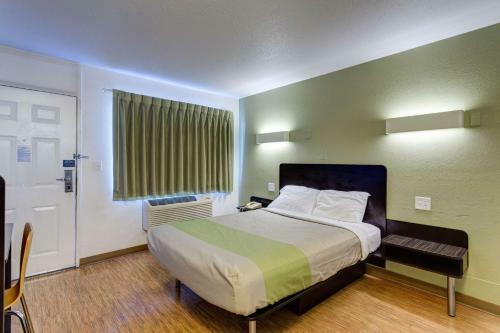 Hotel Motel 6 Bowling Green - Kentucky