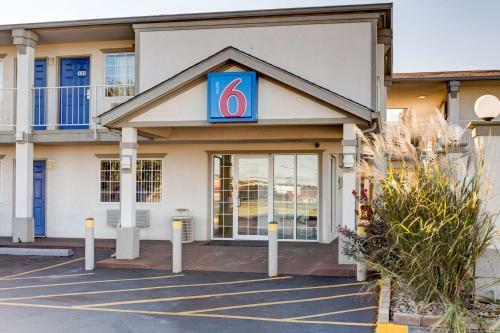 Hotel Motel 6 Bowling Green - Kentucky