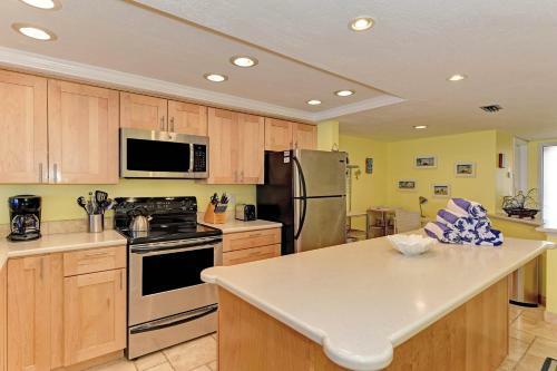Anna Maria Island Club Unit 18s