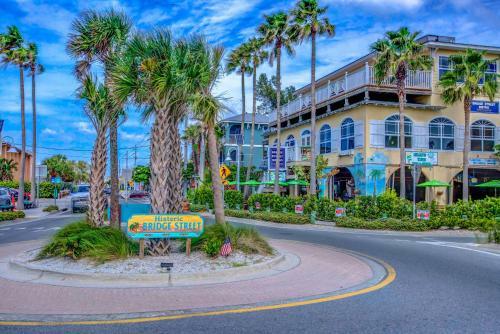 Absolute Anna Maria Two-bedroom Apartment