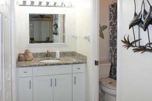 Absolute Anna Maria Two-bedroom Apartment