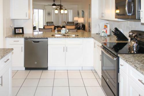Absolute Anna Maria Two-bedroom Apartment