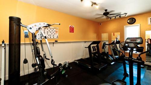 Apartamento Runaway Bay 242 - 1418878 Condo
