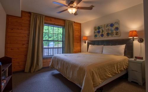 Day Dreamer Cabin