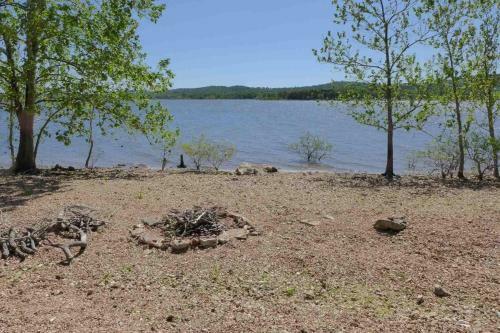 Indian Point 3 King Bedrooms Condo