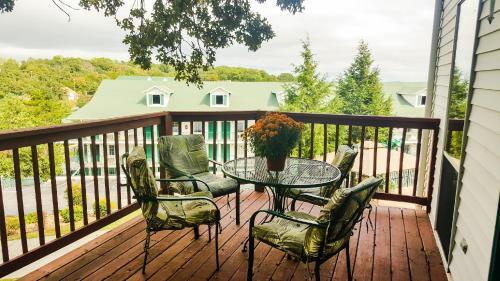 Hotel Branson Surrey Inn