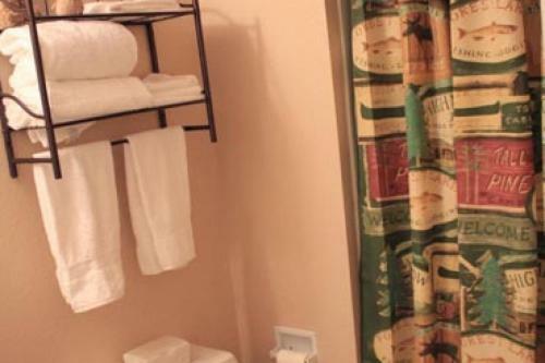 Fall Creek 4bdr Condo (42, 9&10)