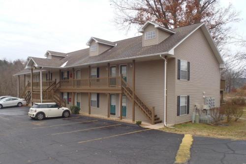 Fall Creek 4bdr Condo (42, 9&10)