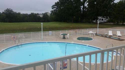 Motel Serenity Inn