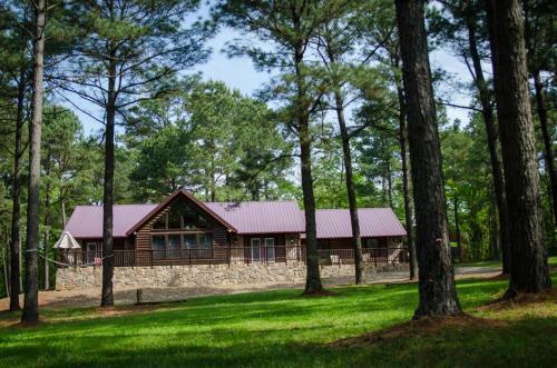 Finchs Nest Cabin Broken Bow Cabin
