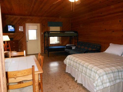 Bay Landing Camping Resort Cabin 23
