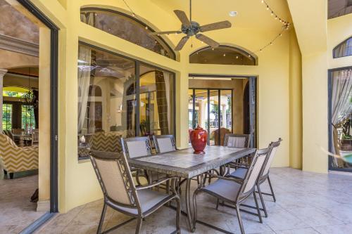105 Sw 52nd Terrace Home