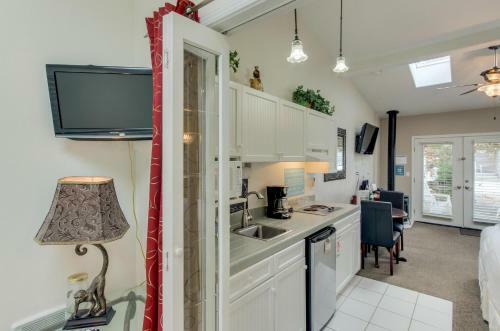 Sandals Inn | Spa Suite