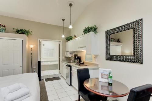Sandals Inn | Spa Suite & Oceanside Cabana