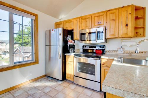 Beaches Inn | Pelicans View Cottage