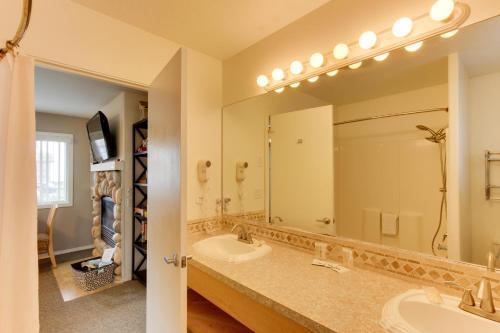 Sandals Inn | Oceanside Cabana