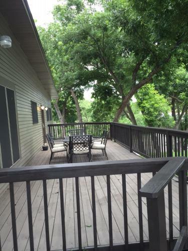 Apartamento Whitewater Condos
