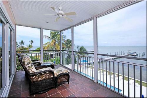 Apartamento Captiva Hide-a-way # 2b Condo