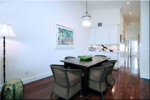 Apartamento Captiva Hide-a-way # 2b Condo