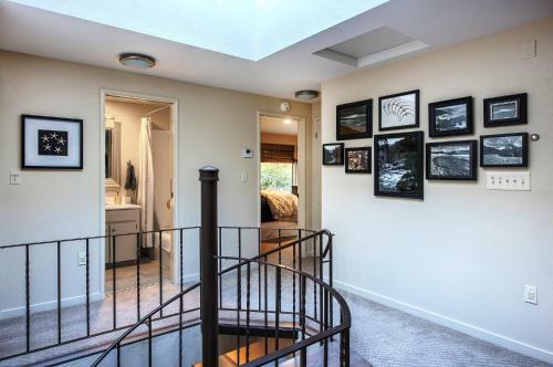 Perfect Landing - Two Bedroom Home - 3689
